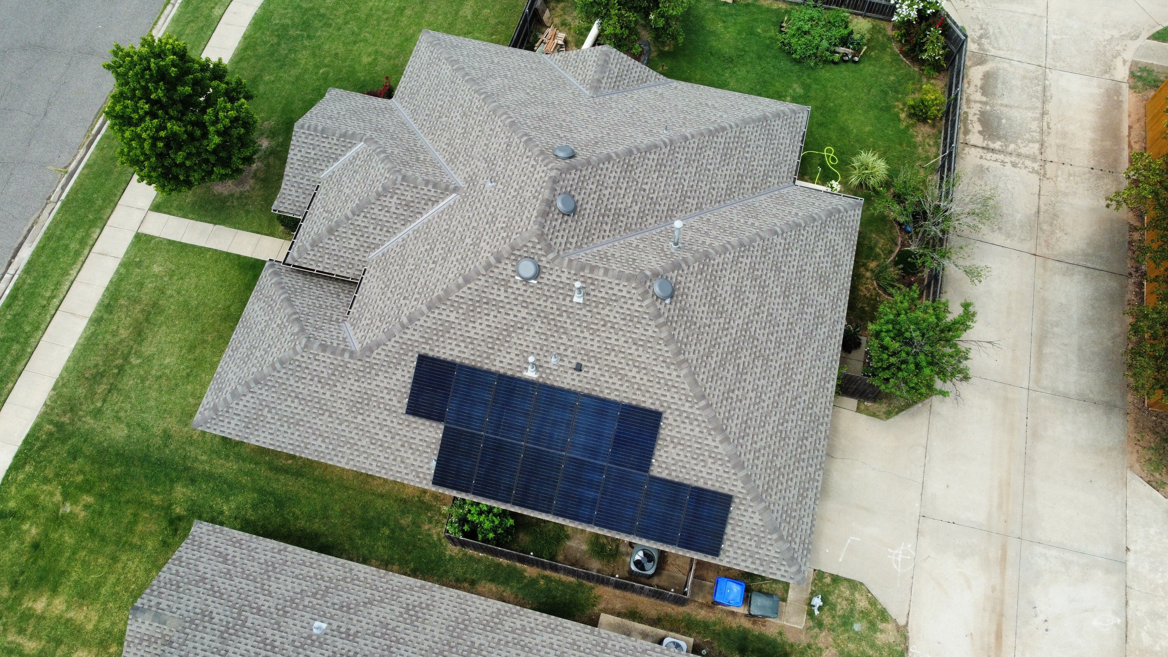 Take Advantage of Rising Roof Costs: Save with a New Roof and 30% Tax Credit